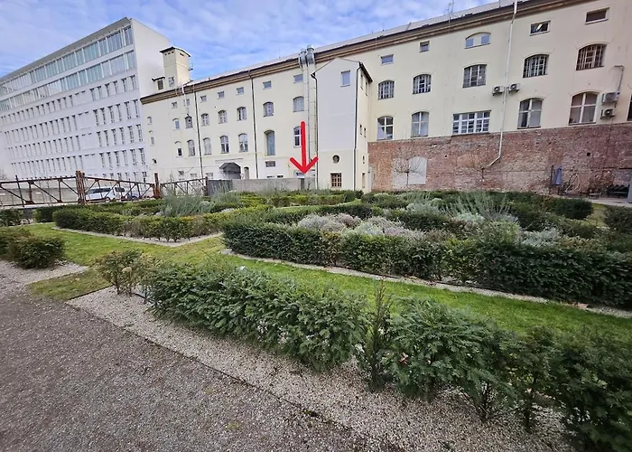 Bijou House In A Private Garden! Apartment